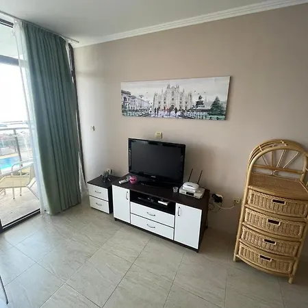 Private Deluxe In Complex Diamond דירה